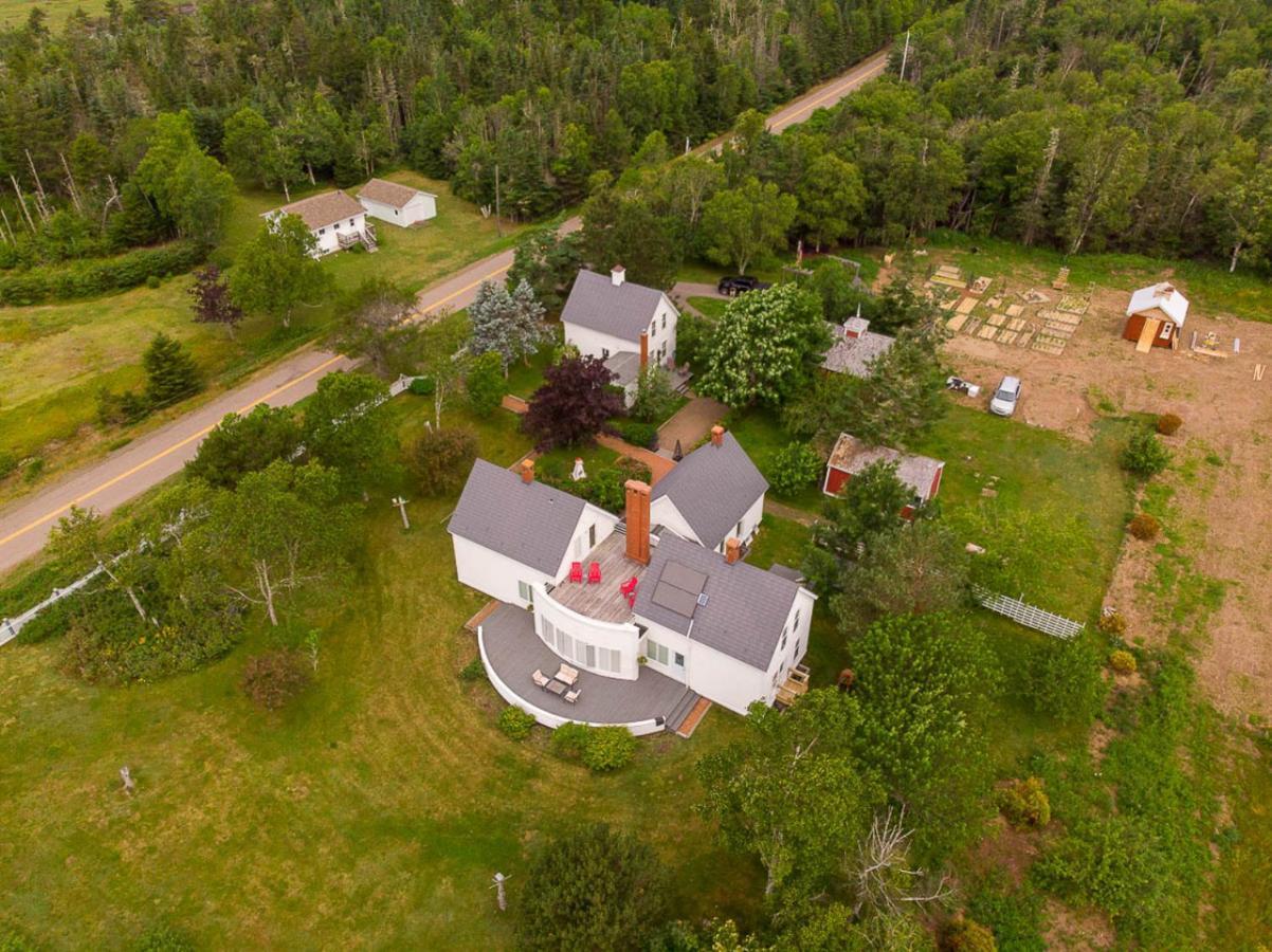Fox Point Inn Parrsboro Exteriör bild